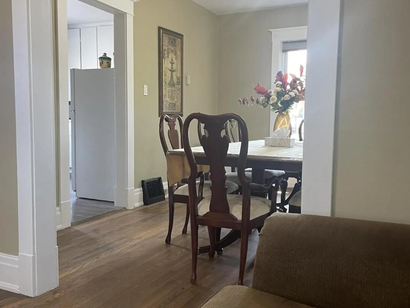 Exceptionally Close To The Falls Amazing Location & Complimentary Breakfast Delivered Daily To The Rental Niagara Falls Canada