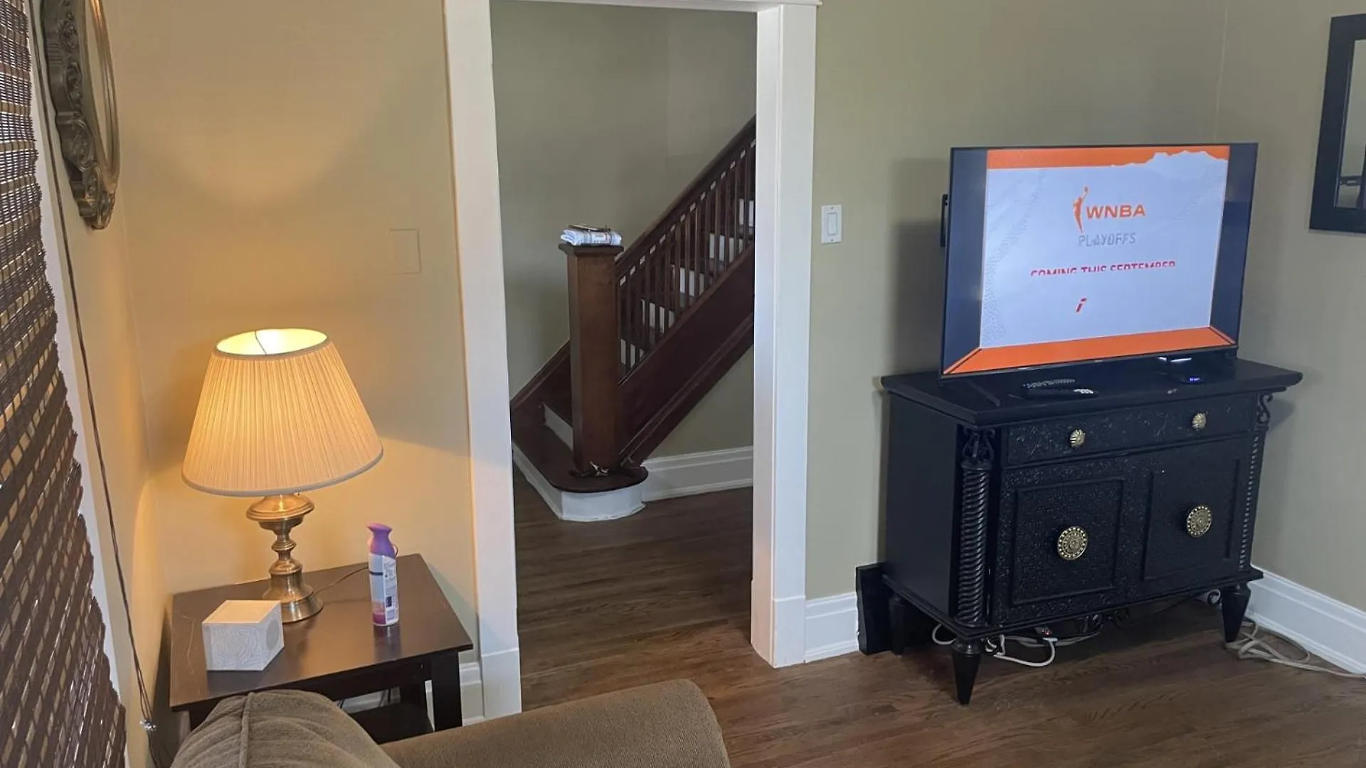 Exceptionally Close To The Falls Amazing Location & Complimentary Breakfast Delivered Daily To The Rental Niagara Falls Holiday home